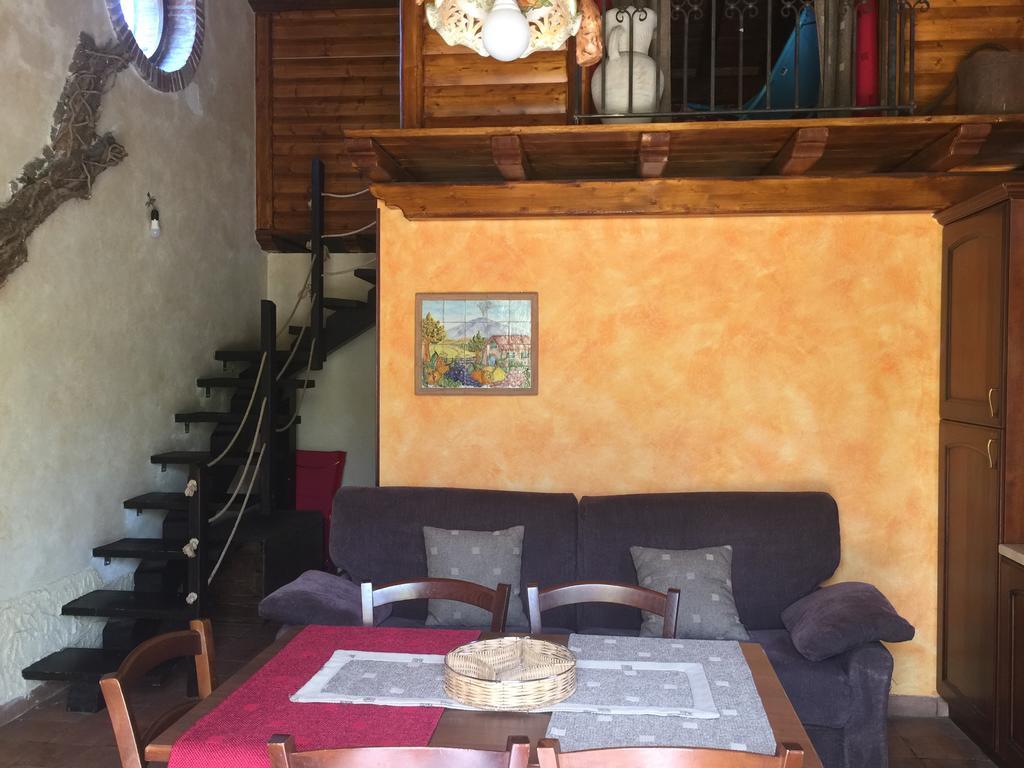Casa Etna Villa Bronte Exteriör bild